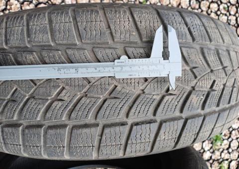 Opony ZIMOWE Good Year Ultra Grip Performance 215/60 R17 96H  M + S - 4