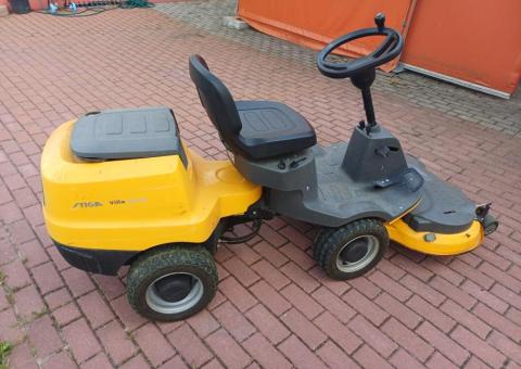 Sprzedam kosiarkę - traktorek STIGA VILLA 520 HST V302S