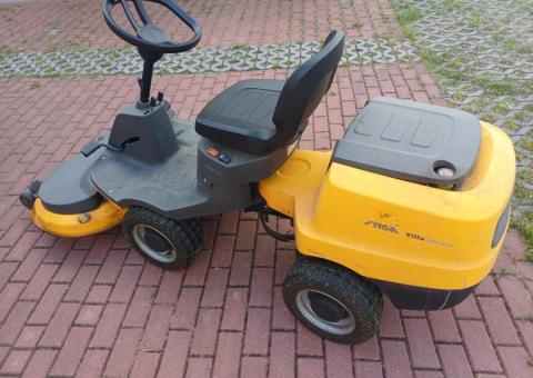 Sprzedam kosiarkę - traktorek STIGA VILLA 520 HST V302S - 4